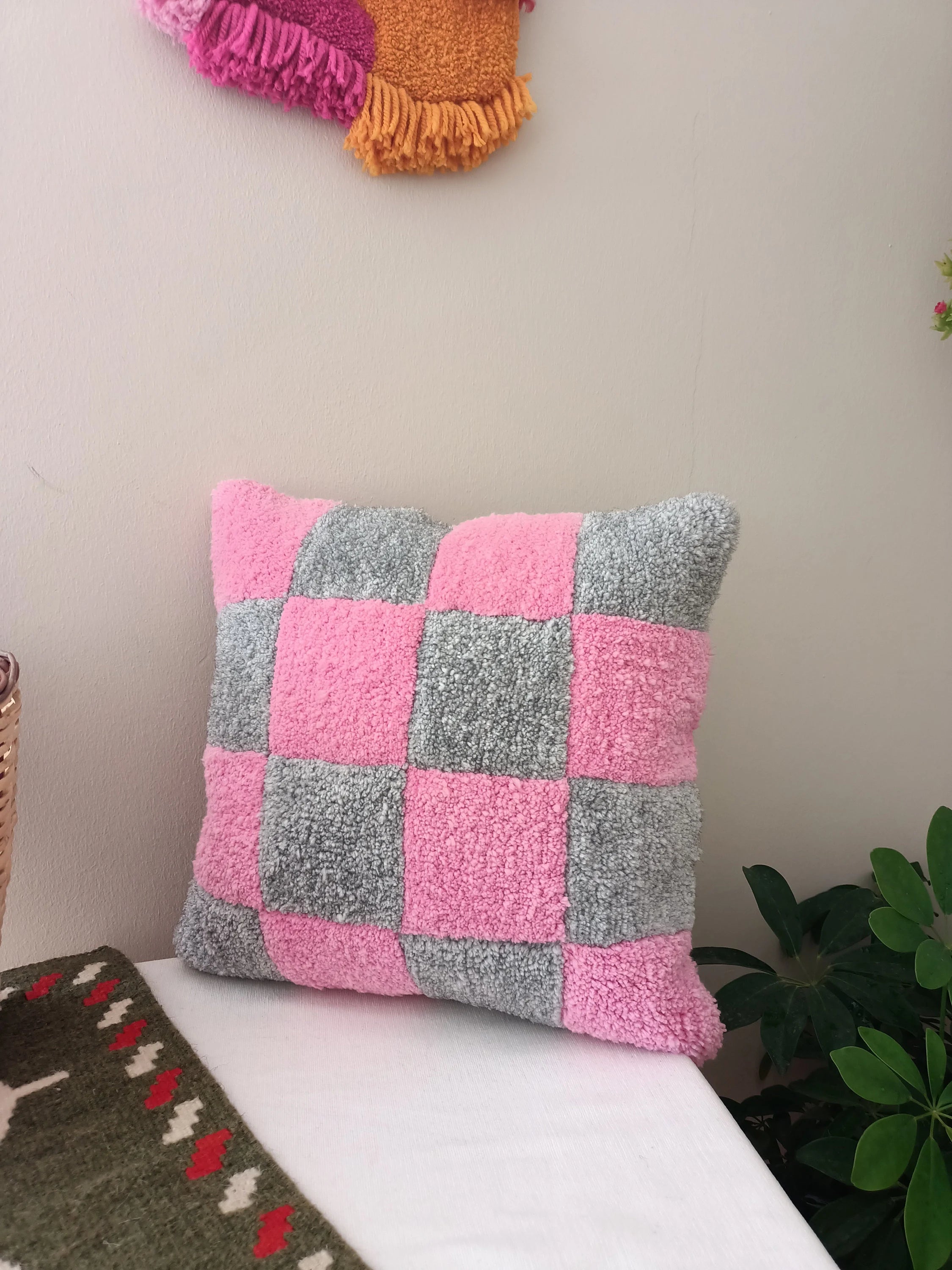 Schach Custom Grau Pink Quadrat Sanfte Farbe Handgefertigter Tufted Kissenbezug